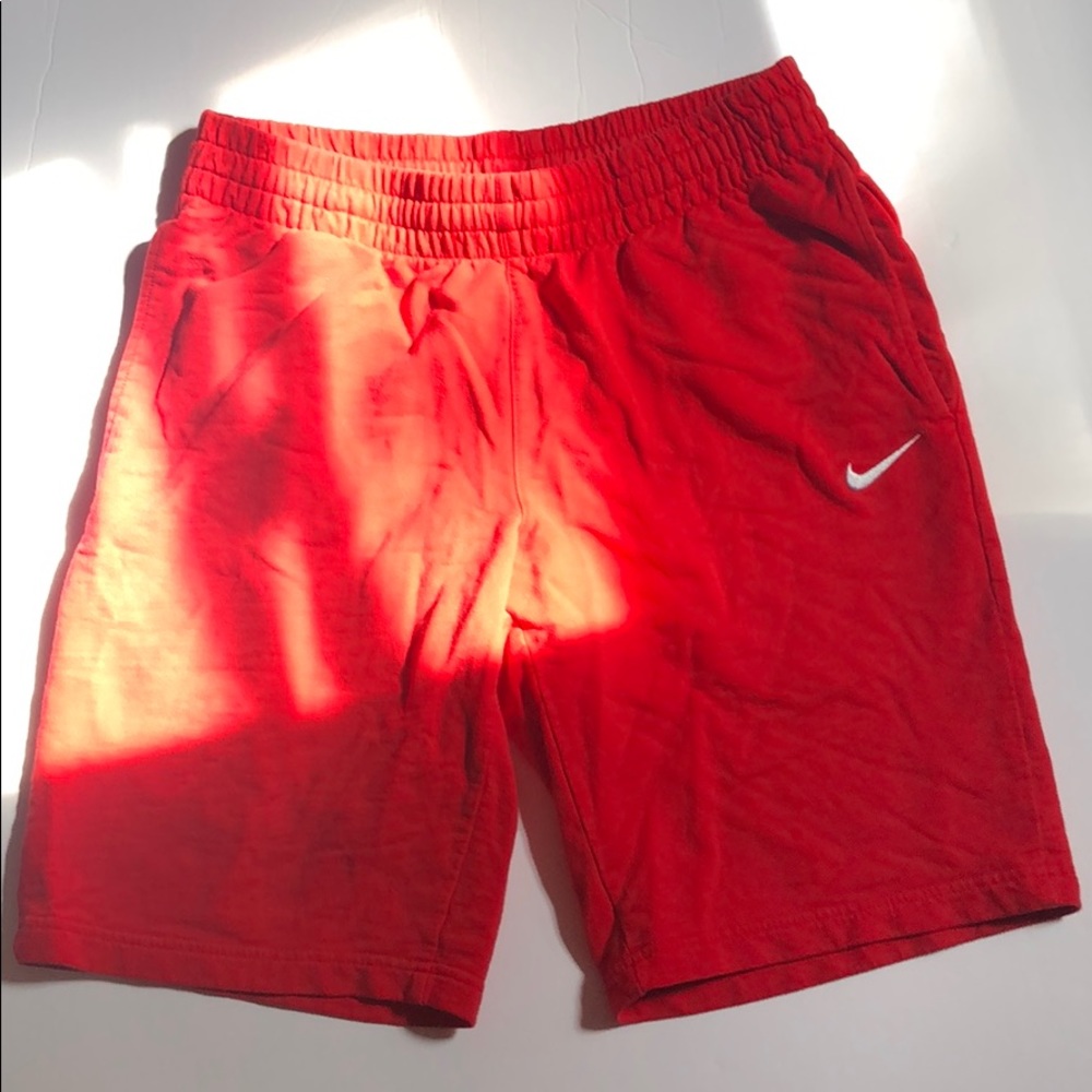 Nike shorts red vintage